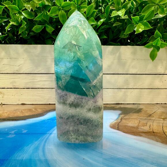 Rainbow Fluorite Polished Tower – Mexico – 129 mm Feather Inclusions - Picture 1 of 3